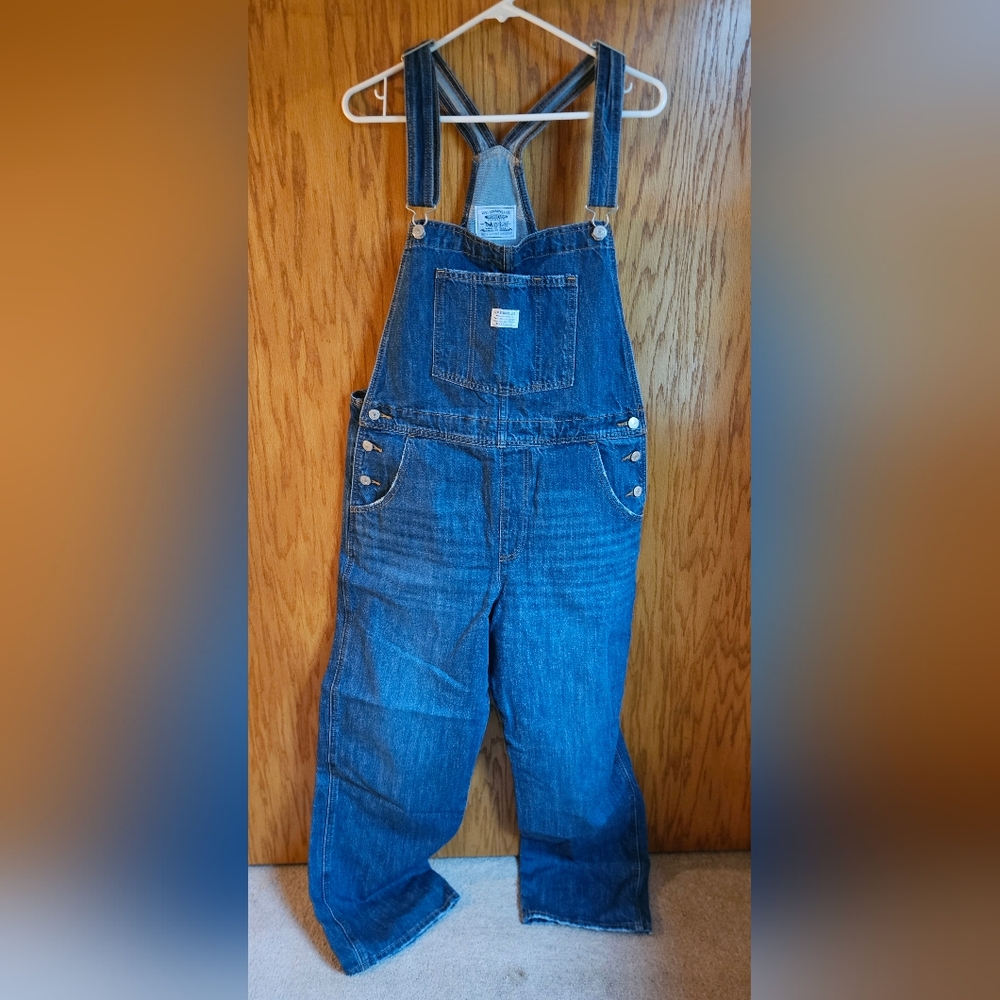 Women's Levi's Vintage Overalls size Large